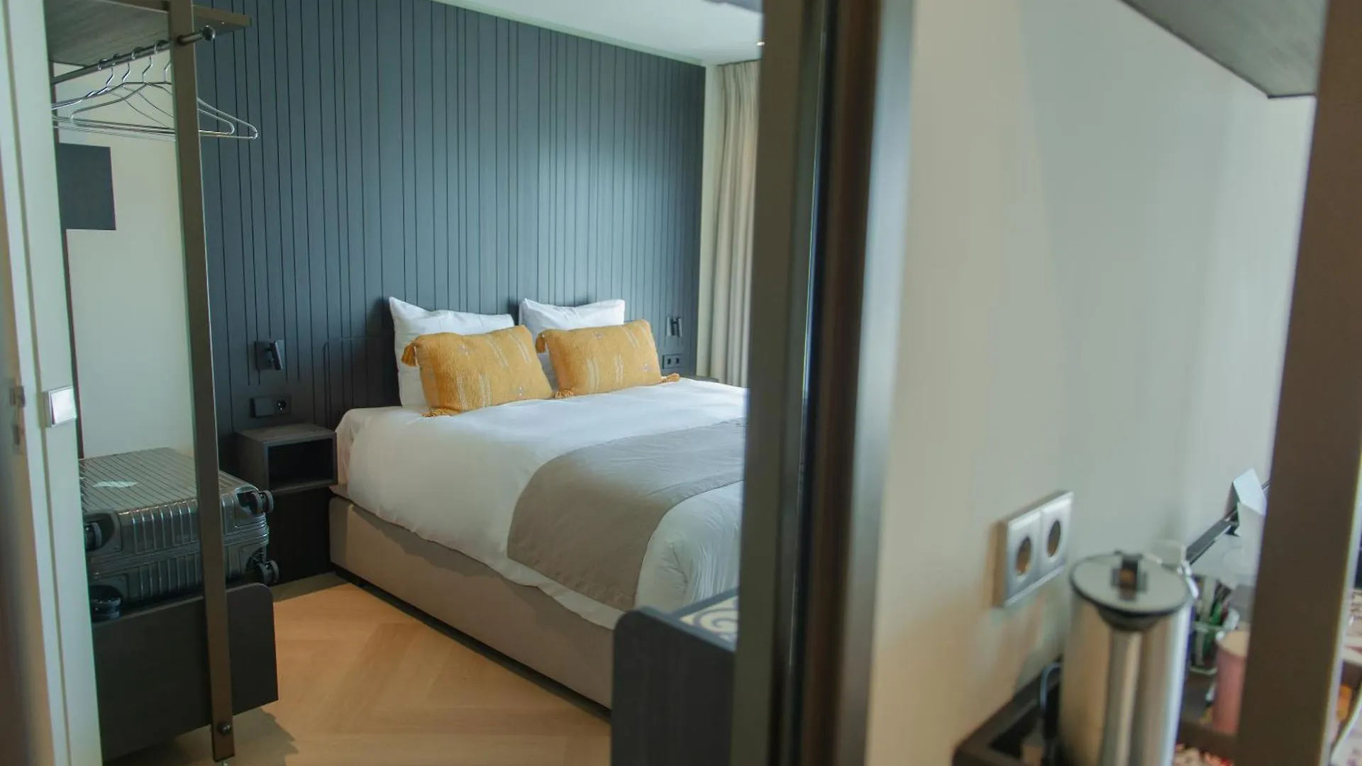 Boutique Hotel Herbergh Amsterdam Airport Free Parking Badhoevedorp