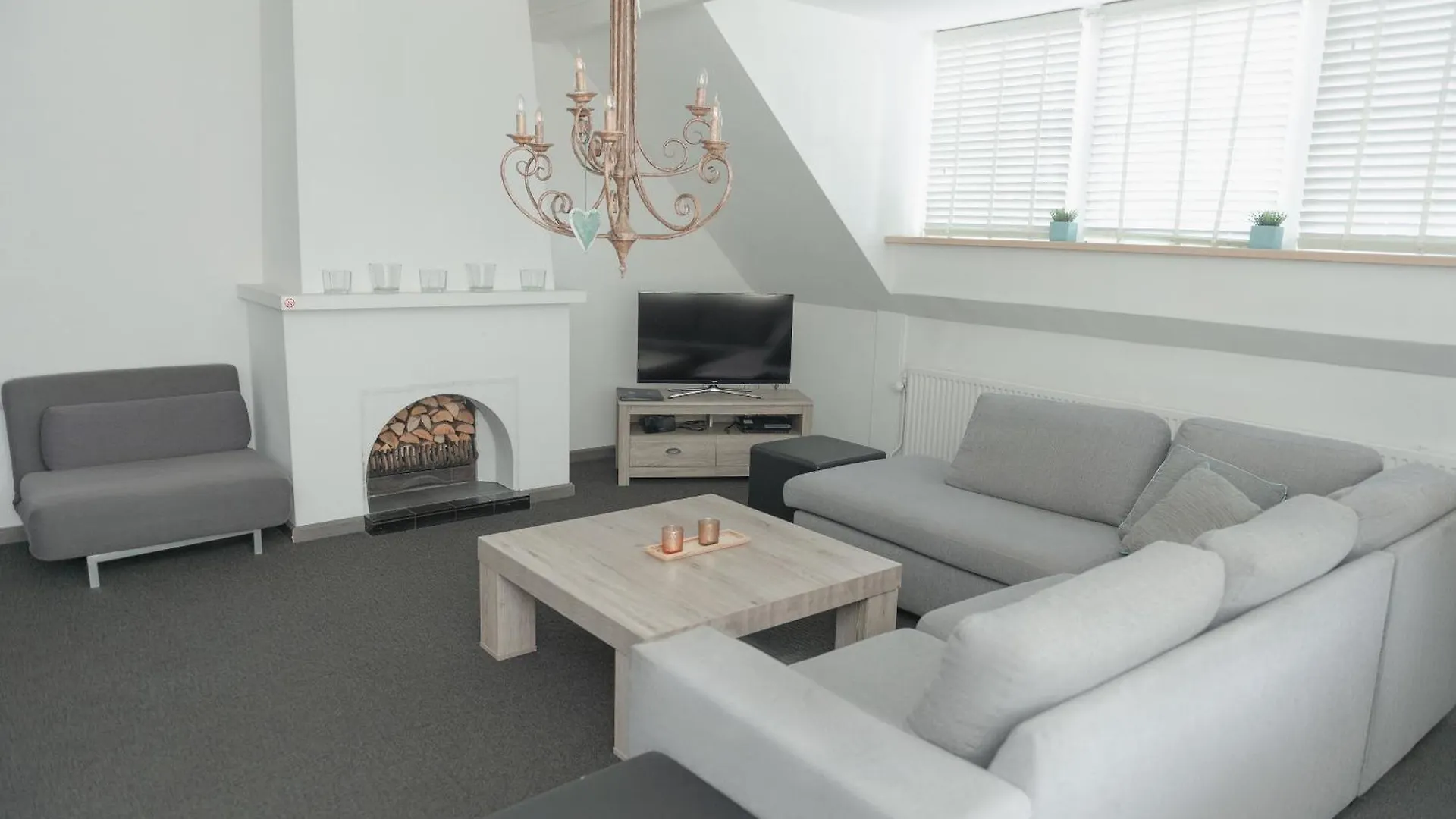 Boutique Hotel Herbergh Amsterdam Airport Free Parking Badhoevedorp 3*,