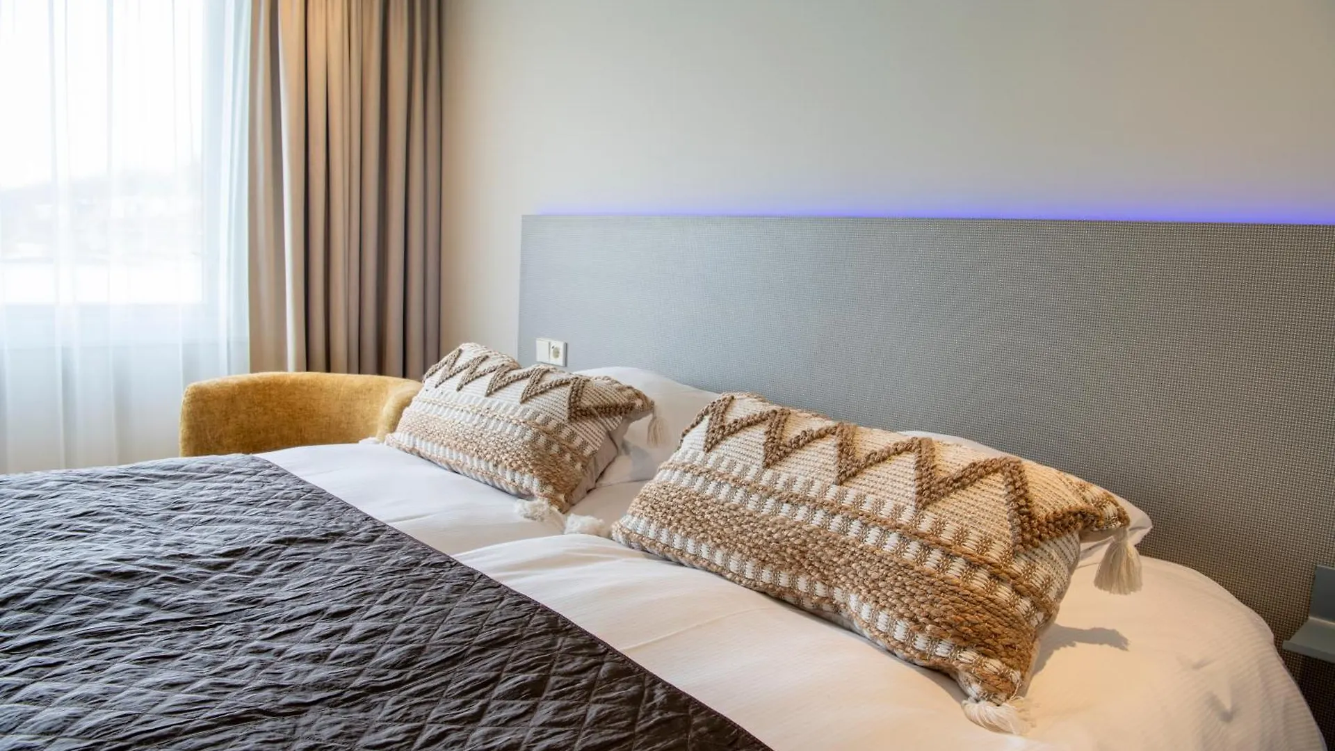 Boutique Hotel Herbergh Amsterdam Airport Free Parking Badhoevedorp 3*,