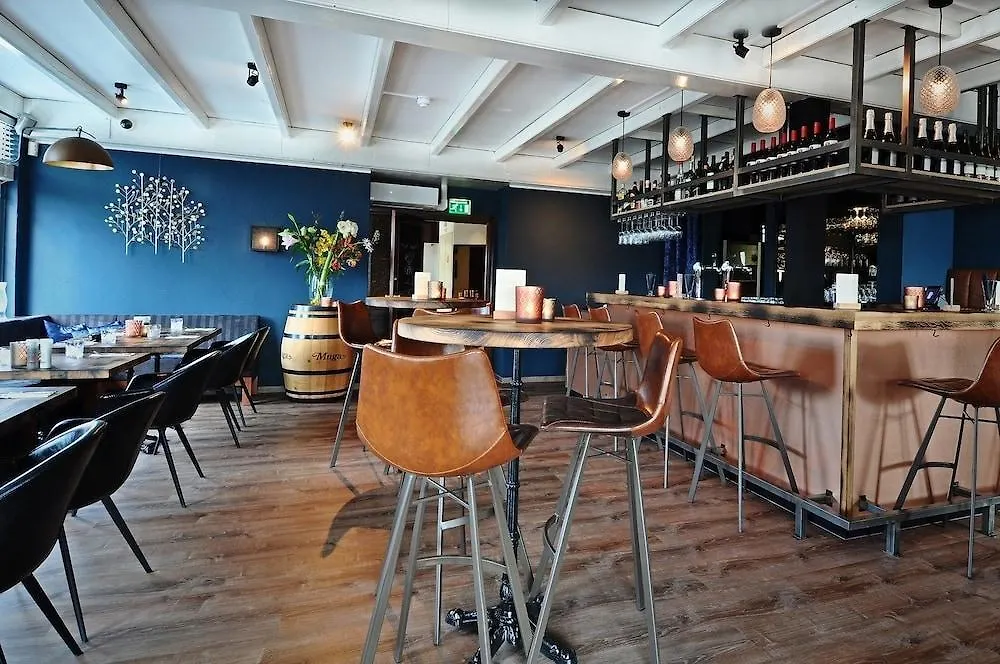 Boutique Hotel Herbergh Amsterdam Airport Free Parking Badhoevedorp 3*,